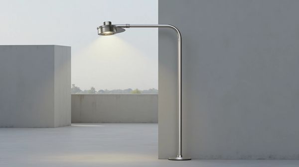 Quand un lampadaire à disque orientable redéfinit votre espace